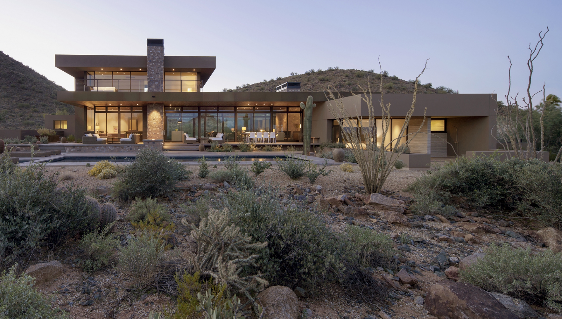 North Scottsdale Arizona home with professional wallpaper installation